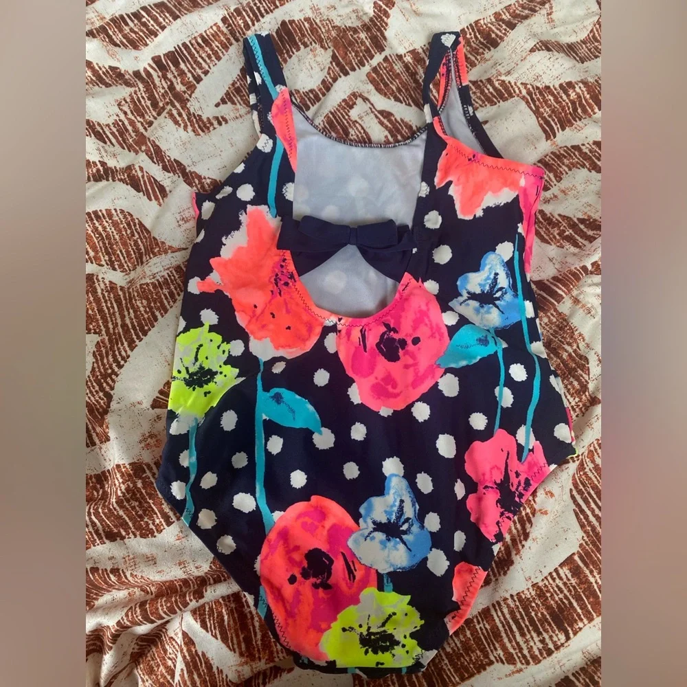 Oshkosh B’gosh Bundle Girls Sizes 4-5T